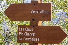 Balise - Accès au vieux village