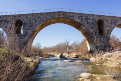 Pont Julien. Bonnieux